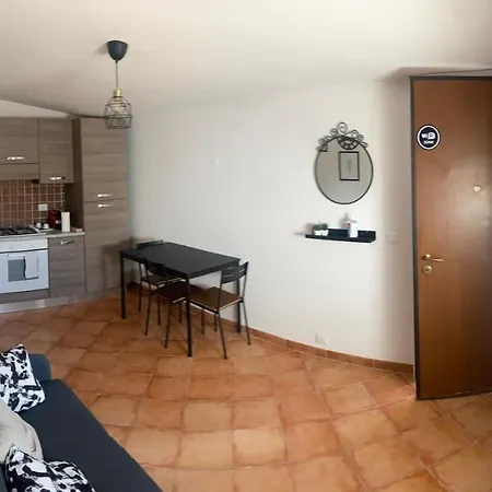 House Apartment *